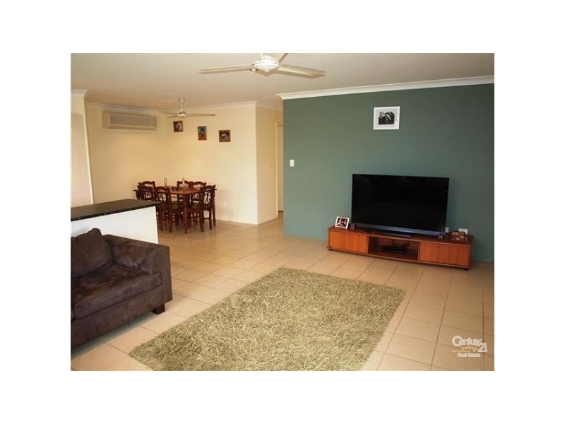 6 Kenwick Place, Kirwan QLD 4817