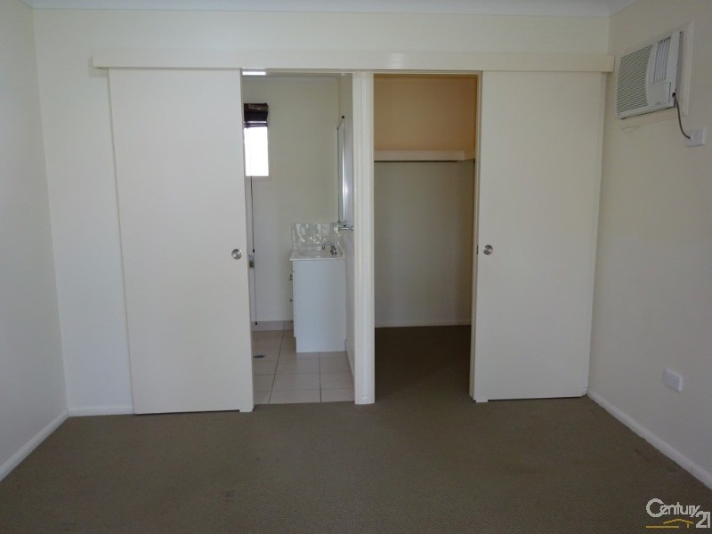 6 Kenwick Place, Kirwan QLD 4817