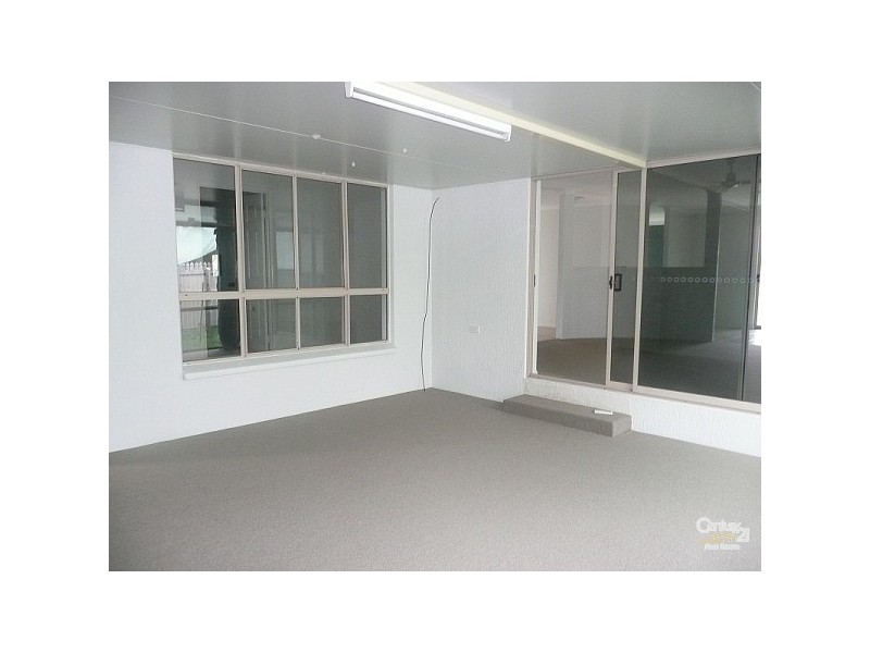 38 Burnda Street, Kirwan QLD 4817