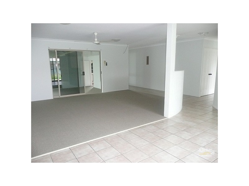 38 Burnda Street, Kirwan QLD 4817