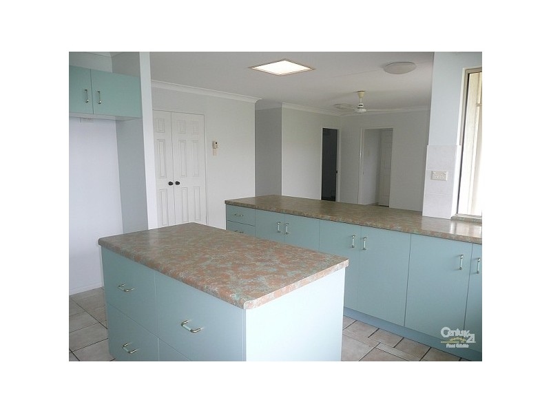 38 Burnda Street, Kirwan QLD 4817