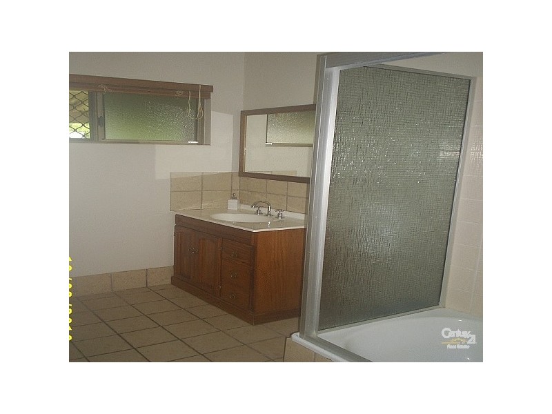 4 Lorne Court, Bluewater QLD 4818