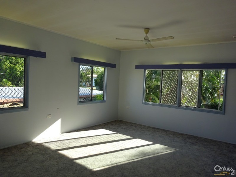 25 Joyce Street, Kirwan QLD 4817