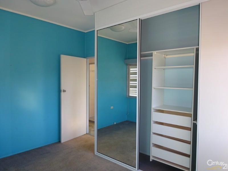 25 Joyce Street, Kirwan QLD 4817