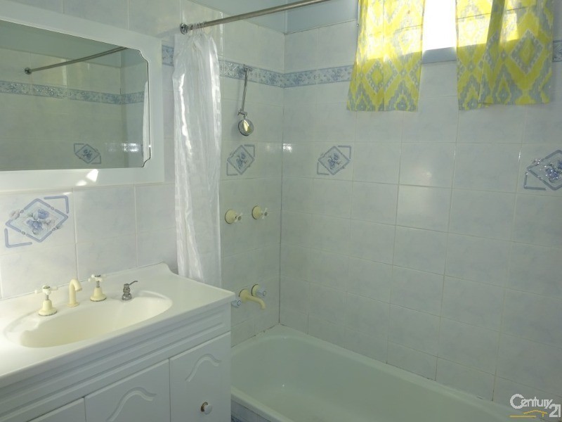 25 Joyce Street, Kirwan QLD 4817