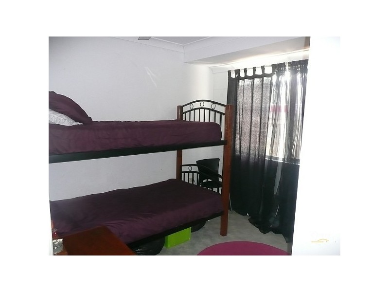 8 Faulkner Street, Burdell QLD 4818