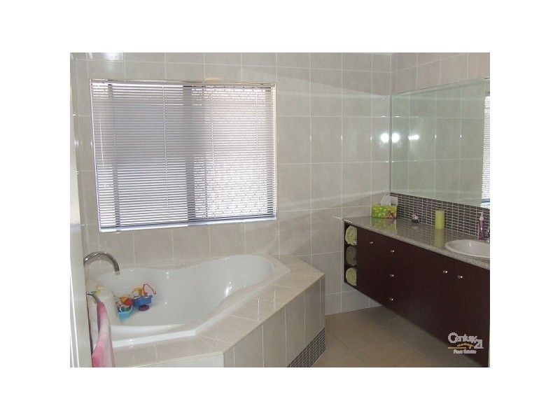 Mount Louisa QLD 4814