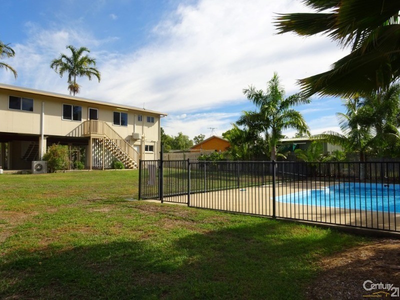 14 Vesterman Court, Bushland Beach QLD 4818