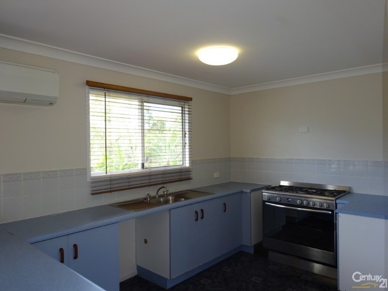 14 Vesterman Court, Bushland Beach QLD 4818