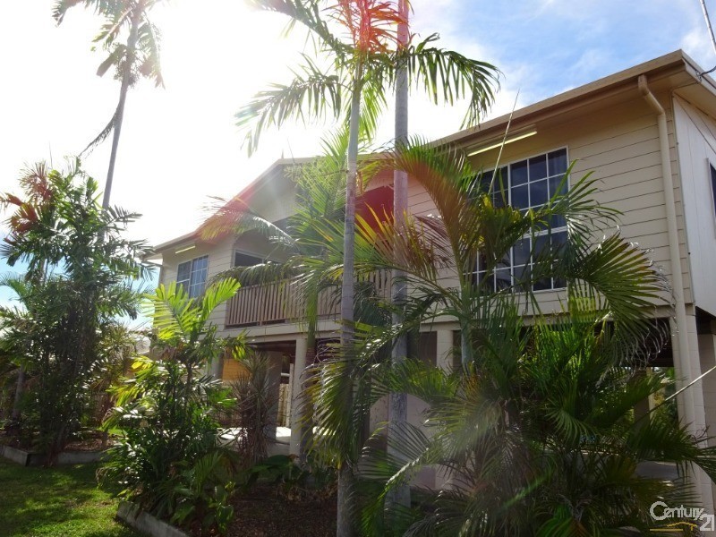 14 Vesterman Court, Bushland Beach QLD 4818