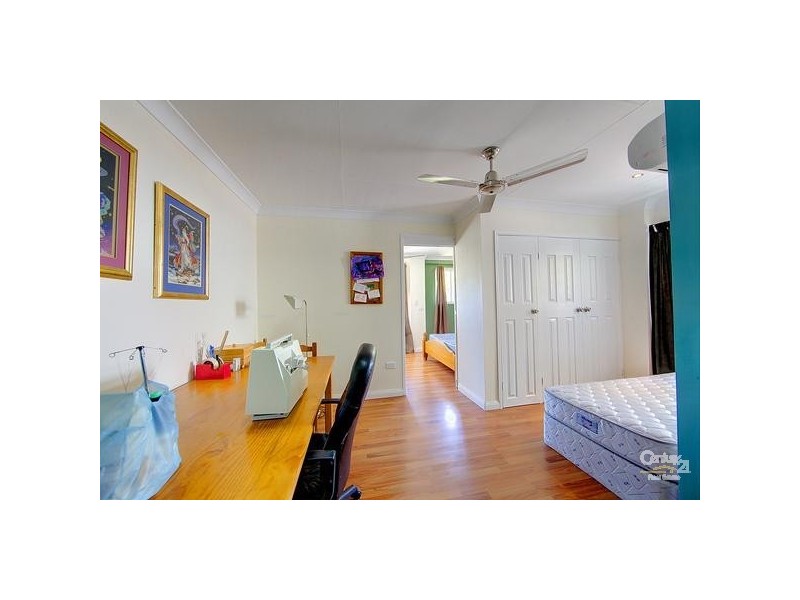 6 Birch Court, Bushland Beach QLD 4818