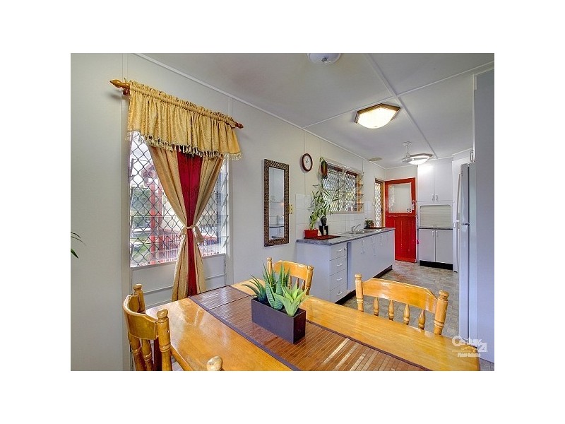 16 Cuthbert Crescent, Vincent QLD 4814