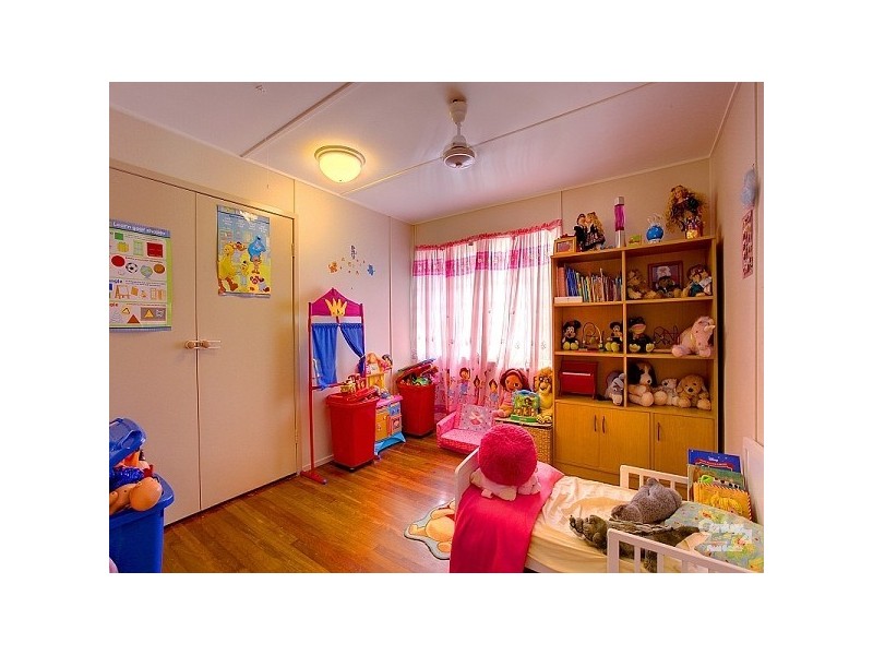 16 Cuthbert Crescent, Vincent QLD 4814