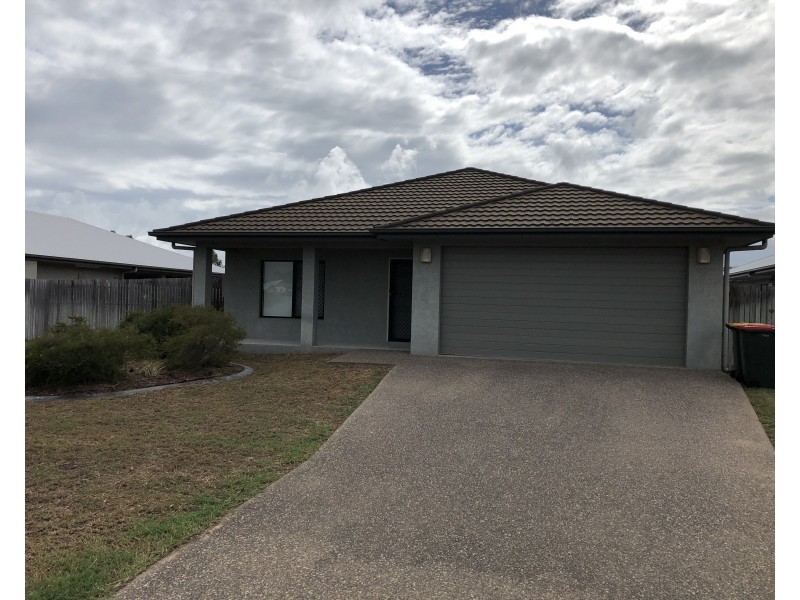 73 Daintree Drive, Bushland Beach QLD 4818