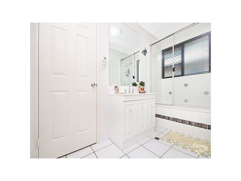 5 Pinnata Place, Kirwan QLD 4817