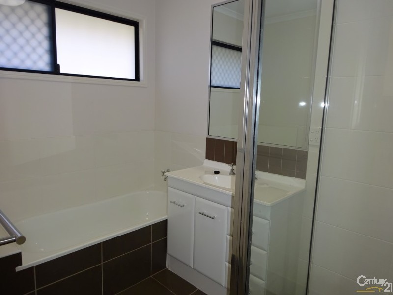 5 Capricorn Drive, Burdell QLD 4818