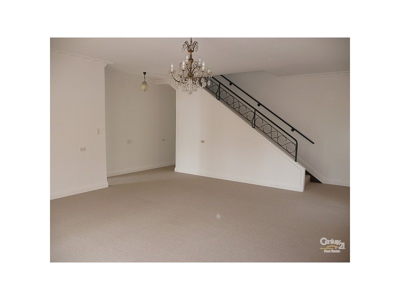 65 The Strand, North Ward QLD 4810