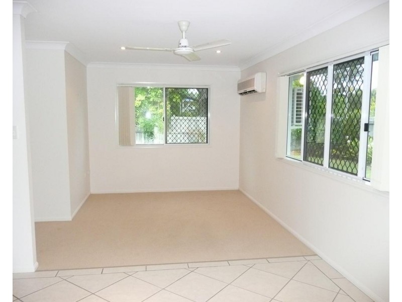 9 Michelia Close, Kirwan QLD 4817