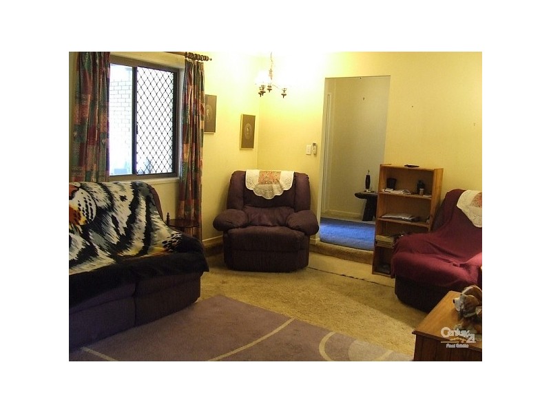 11 Jefferson Crescent, Kirwan QLD 4817