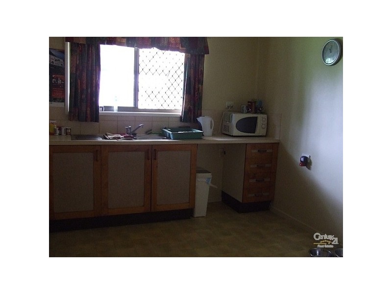 11 Jefferson Crescent, Kirwan QLD 4817