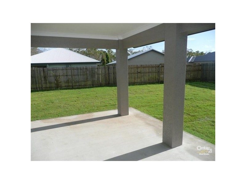 Bushland Beach QLD 4818