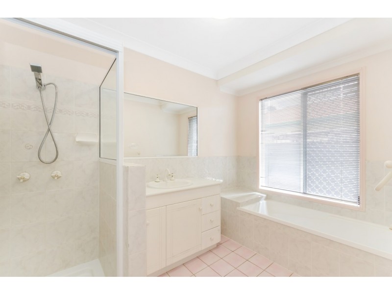 24 Martello Drive, Kirwan QLD 4817