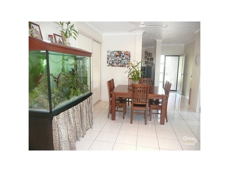 20 Greentree Circuit, Bushland Beach QLD 4818