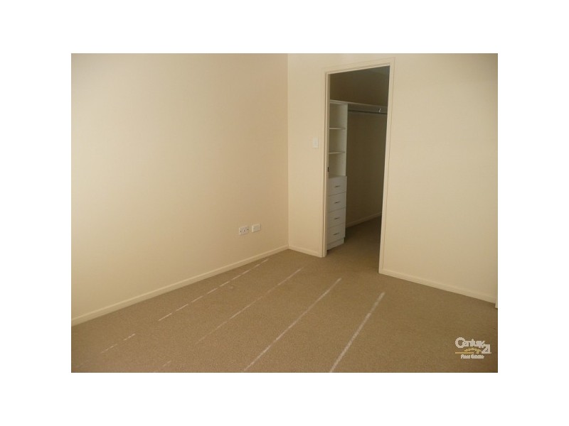 52 Elphinstone Drive, Kirwan QLD 4817