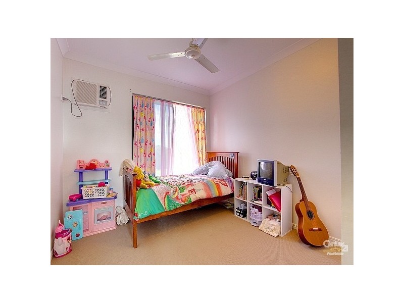 28 Eungella Court, Bushland Beach QLD 4818