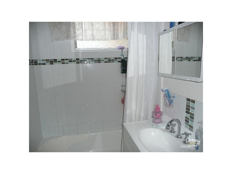 18 Kulgun Crescent, Kelso QLD 4815