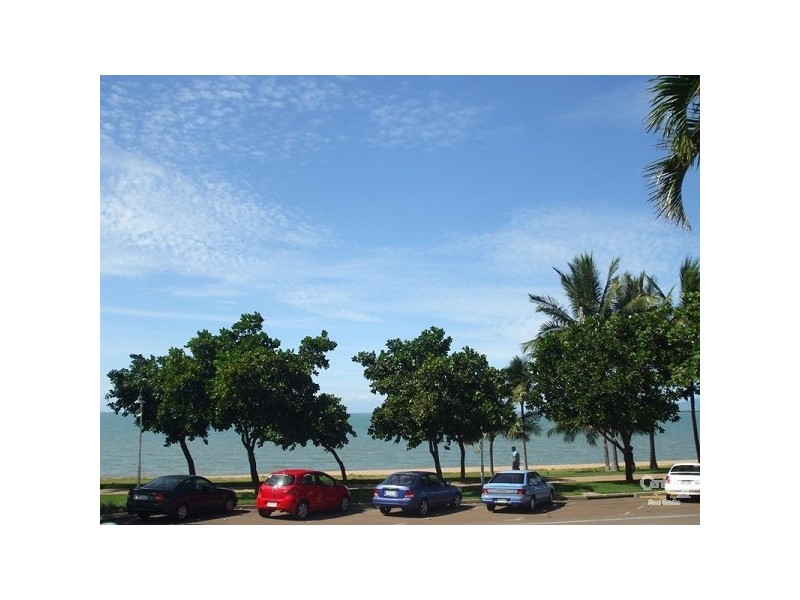 Townsville City QLD 4810