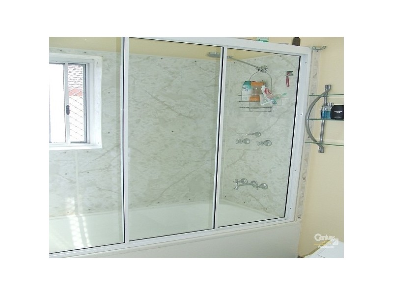 4 Lina Court, Rasmussen QLD 4815