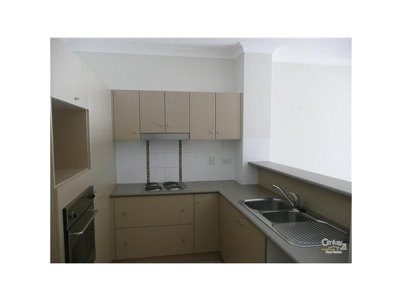 9 12-14 Martinez Avenue, West End QLD 4810