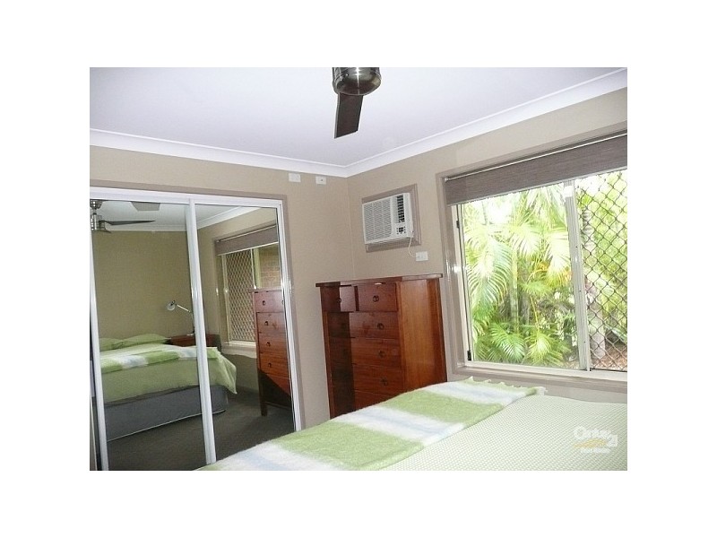 1 Duroy Street, Mount Low QLD 4818