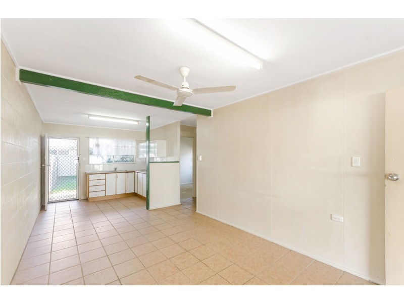 1/13 Bent Street, Mundingburra QLD 4812