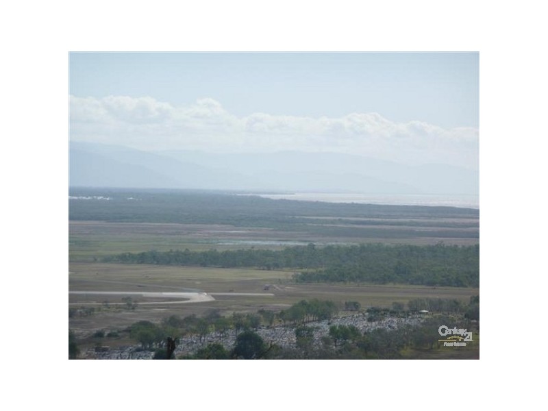 2 Ascot Place, Castle Hill QLD 4810