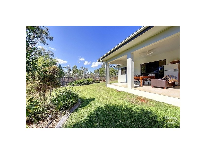 11 Minstrel Court, Bushland Beach QLD 4818