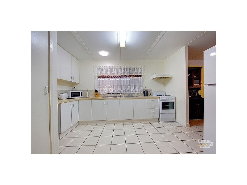 619 Ross River Road, Kirwan QLD 4817