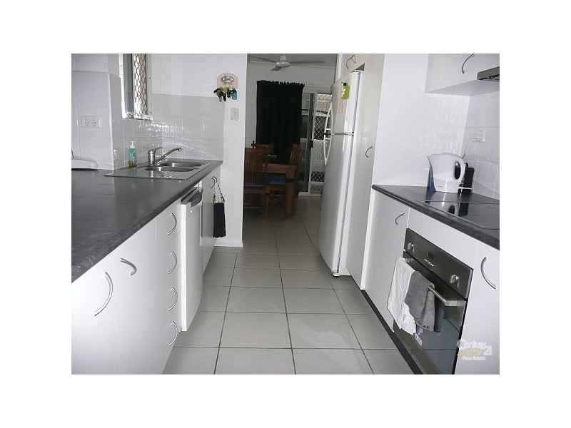 54 FEENEY AVENUE, Rasmussen QLD 4815