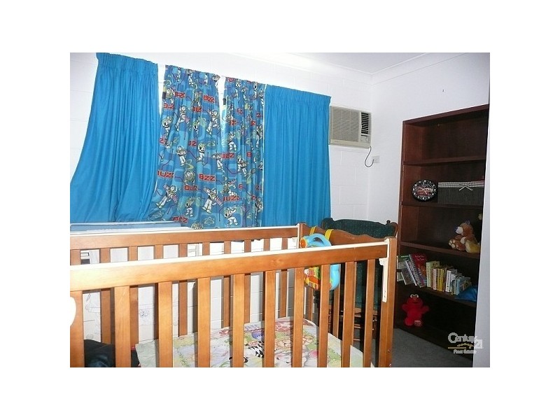 54 FEENEY AVENUE, Rasmussen QLD 4815