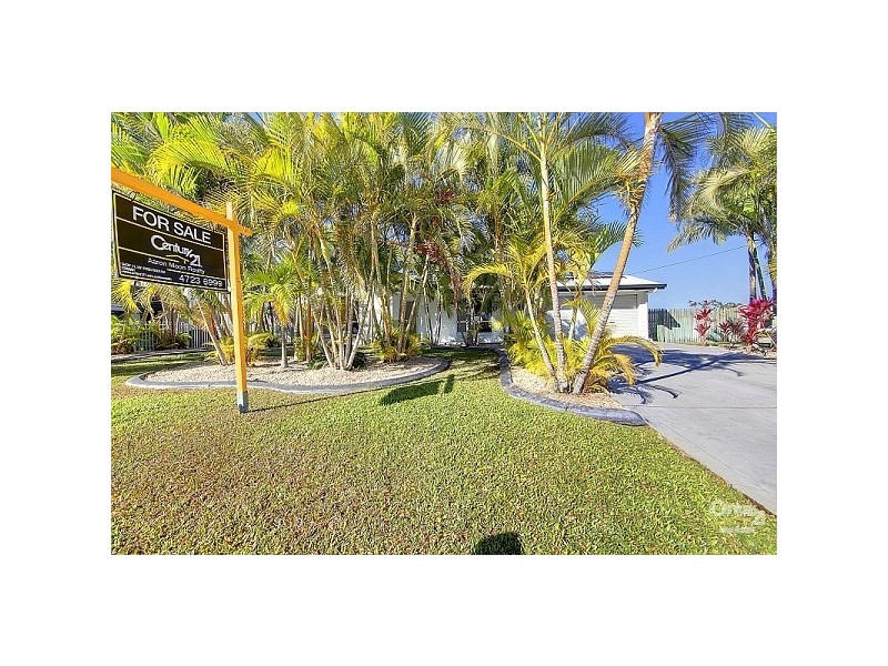 54 FEENEY AVENUE, Rasmussen QLD 4815