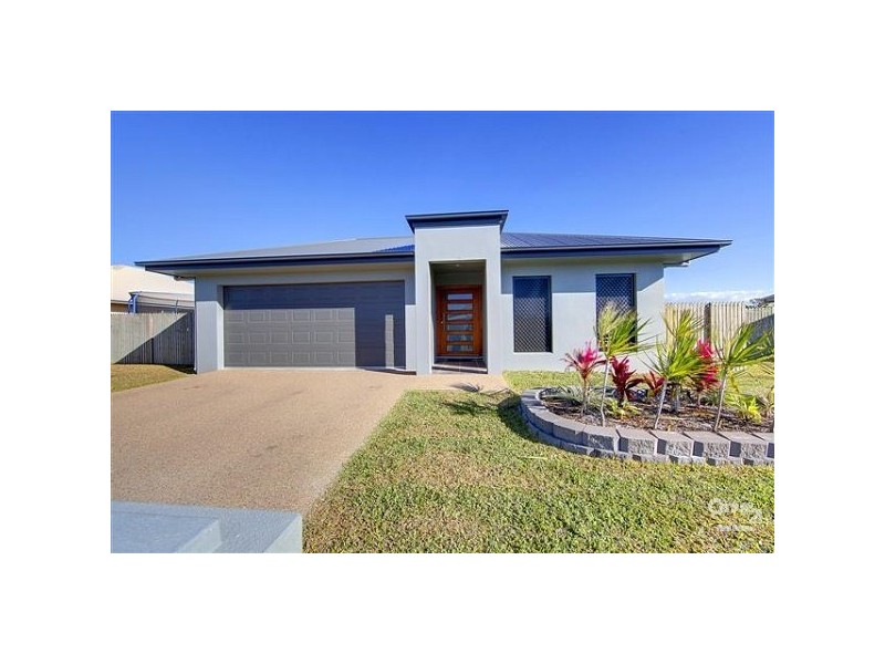 19 Mariala Court, Bushland Beach QLD 4818