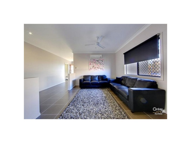 19 Mariala Court, Bushland Beach QLD 4818