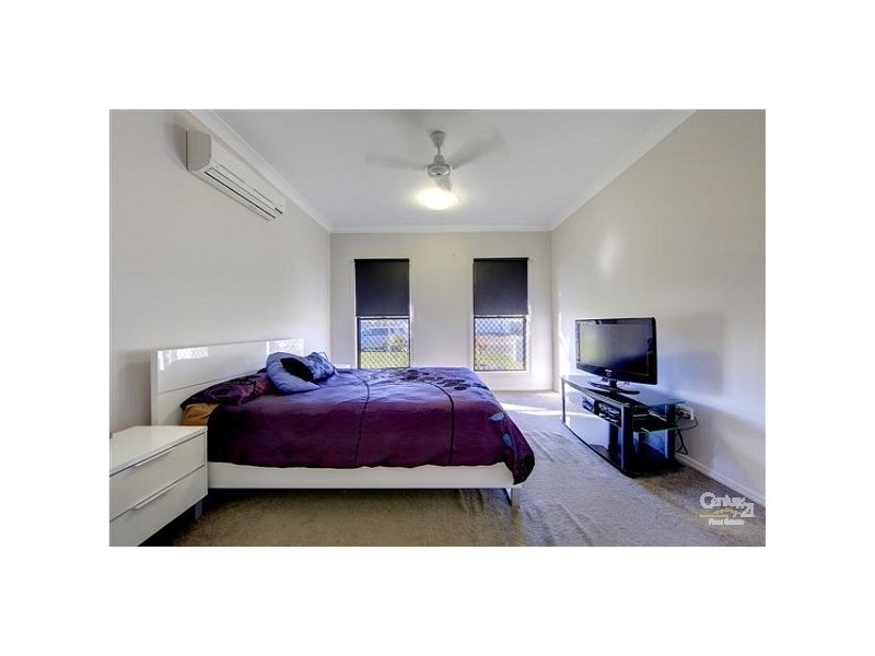 19 Mariala Court, Bushland Beach QLD 4818