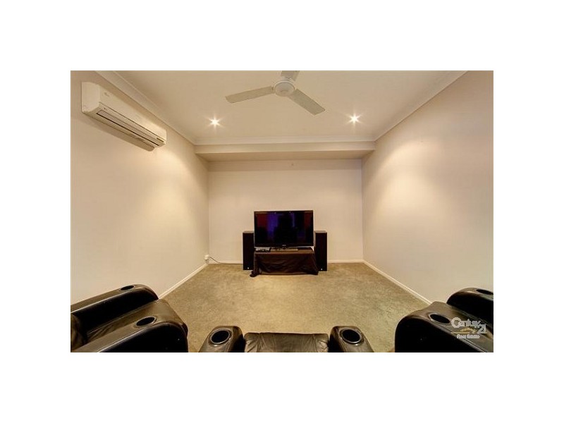 19 Mariala Court, Bushland Beach QLD 4818