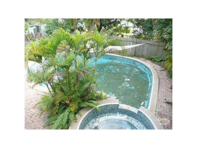 15 McKillop Street, Belgian Gardens QLD 4810