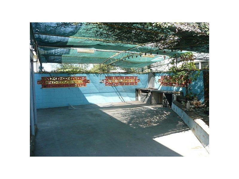 36 Frank Street, Kirwan QLD 4817