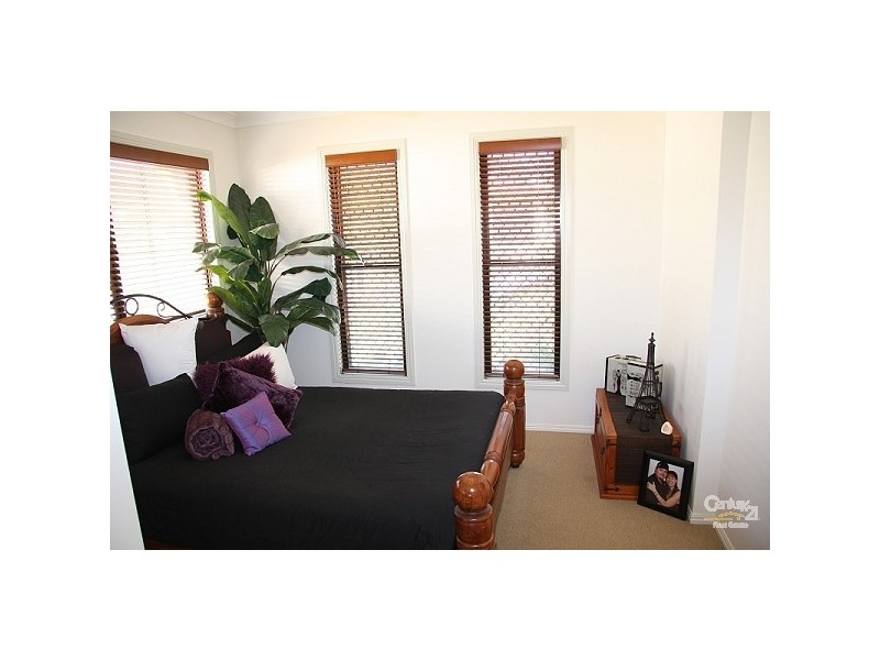 4 Ella Court, Mount Louisa QLD 4814