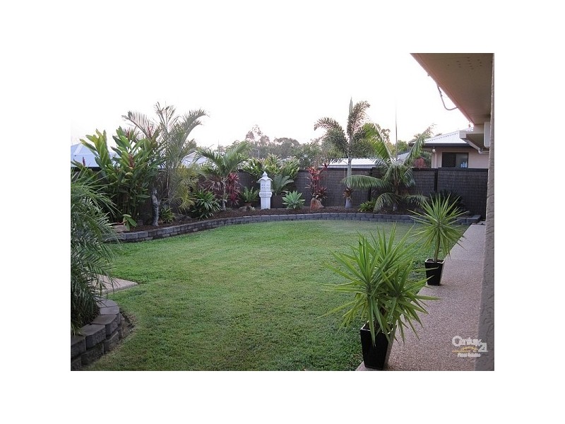 4 Ella Court, Mount Louisa QLD 4814