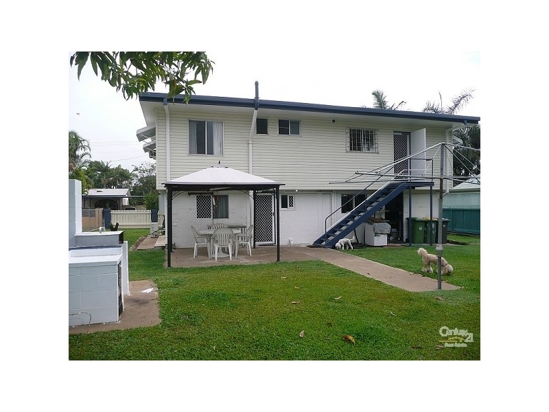 4 Banora Court, Mount Louisa QLD 4814